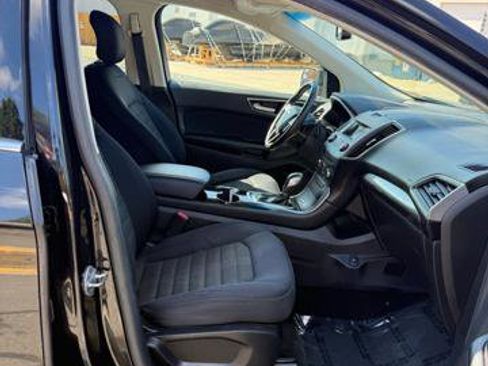 Used 2015 Ford Edge SEL image 12