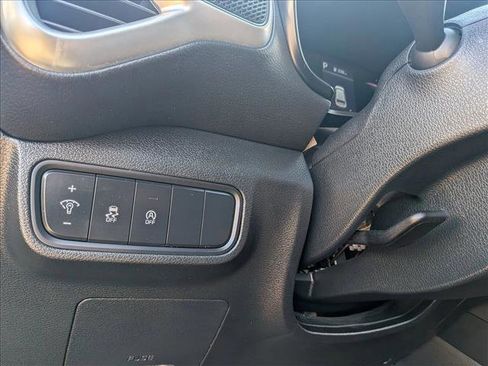 Used 2024 Kia Soul LX w/ Option Group 015 image 16