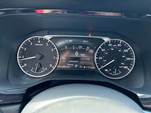 Used 2022 Nissan Pathfinder SL image 23