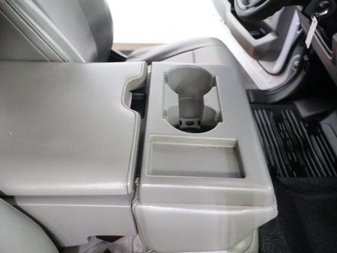 Used 2018 Ford F250 XL w/ Power Equipment Group AWD/4WD image 50