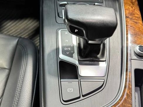 Used 2019 Audi A4 2.0T Premium w/ Convenience Package image 20