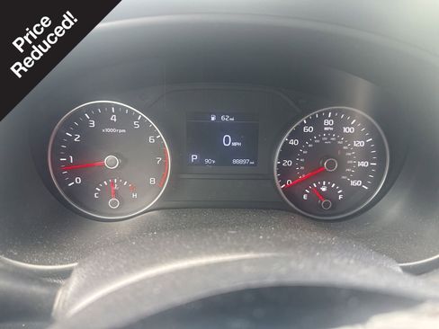 Used 2022 Kia Sportage LX FWD image 1