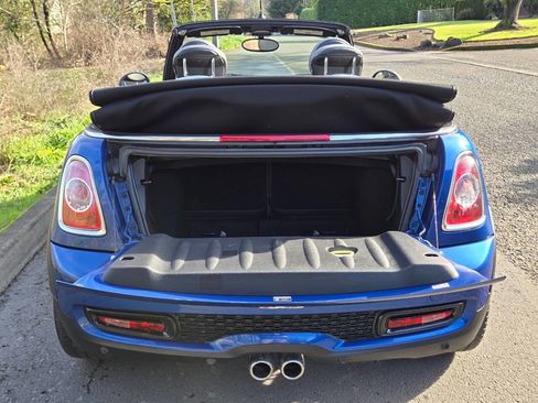 Used 2014 MINI Cooper S image 13