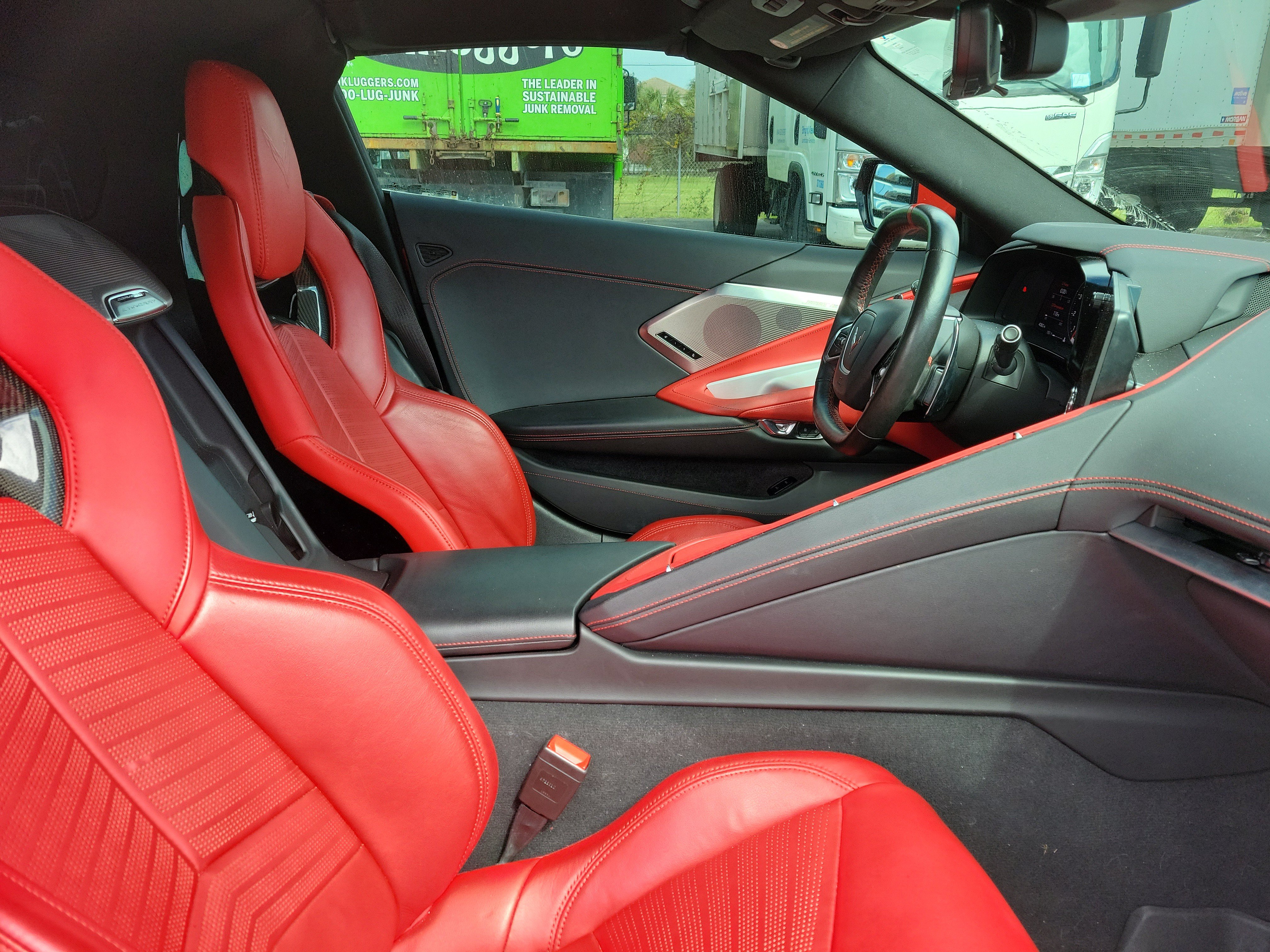 Used 2021 Chevrolet Corvette Stingray Preferred Cpe w/ Engine Appearance Package RWD image 7