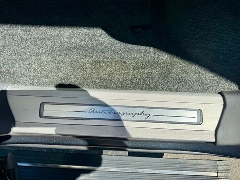 Used 2017 Land Rover Range Rover LWB SV Autobiography image 27