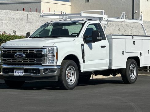 New 2025 Ford F350 XL w/ XL Chrome Package image 8