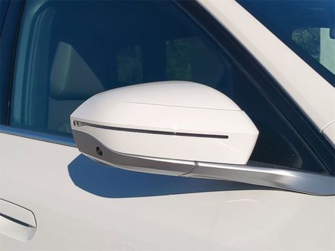 New 2026 BMW X3 xDrive30 w/ Premium Package image 12