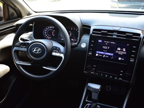 Used 2024 Hyundai Santa Cruz SEL FWD image 25
