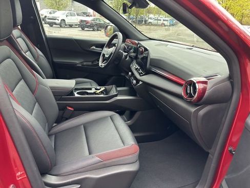 Used 2025 Chevrolet Equinox RS w/ Safety and Technology Package AWD/4WD image 31