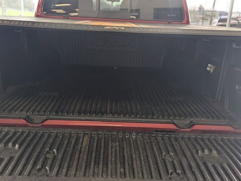 Used 2019 Nissan Frontier SV image 16