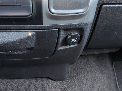 Used 2014 RAM 1500 Express image 22