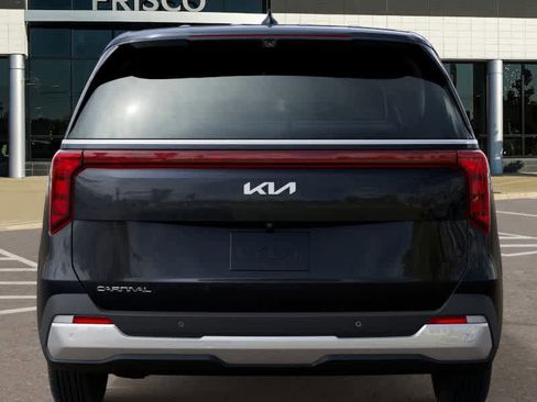 New 2026 Kia Carnival image 13