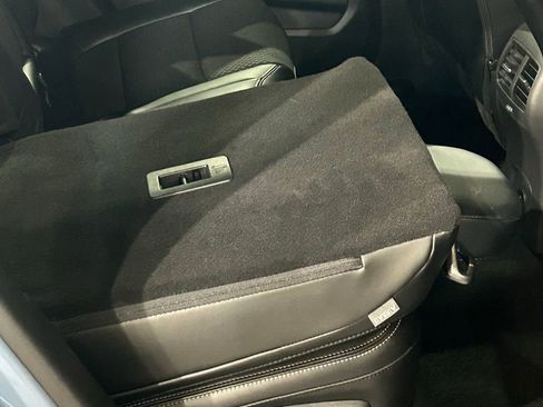 Used 2024 Ford Escape SE image 59