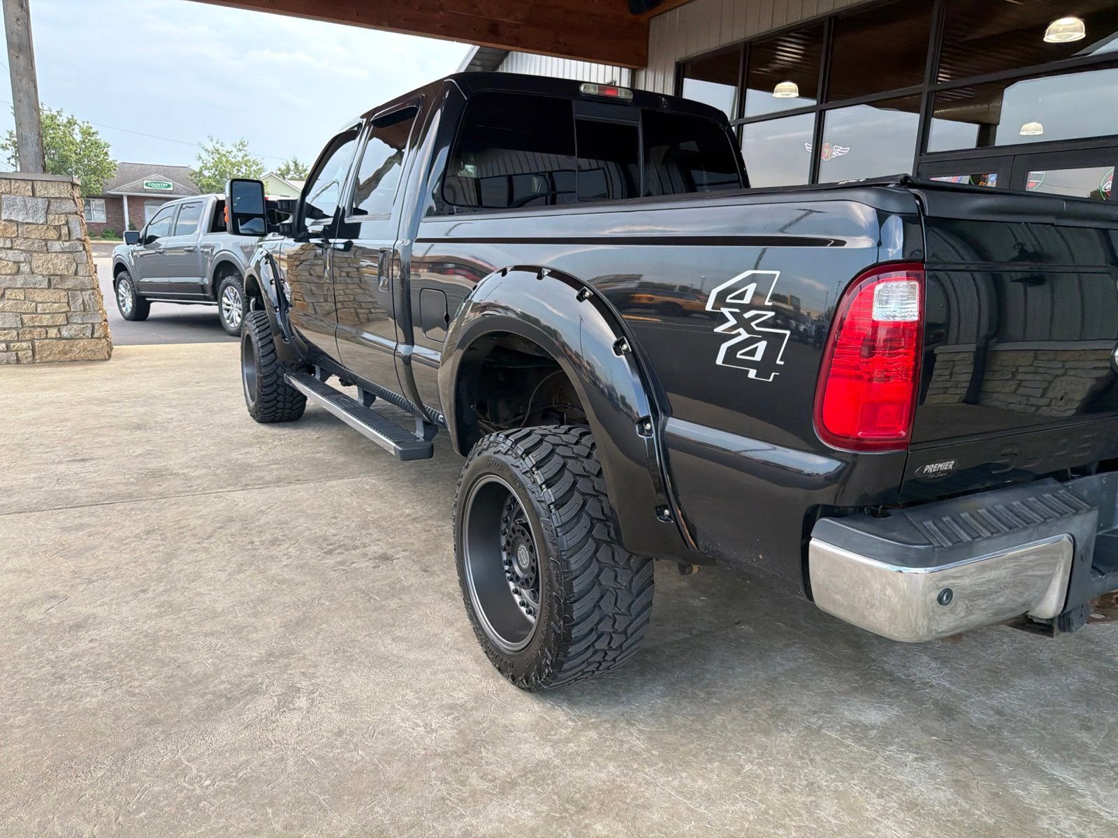 Used 2015 Ford F250 Lariat w/ Lariat Ultimate Package AWD/4WD image 20