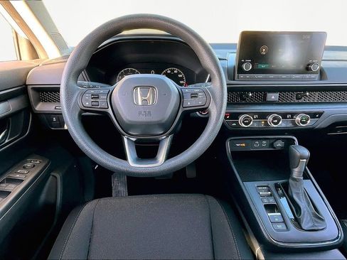 Used 2024 Honda CR-V EX image 9