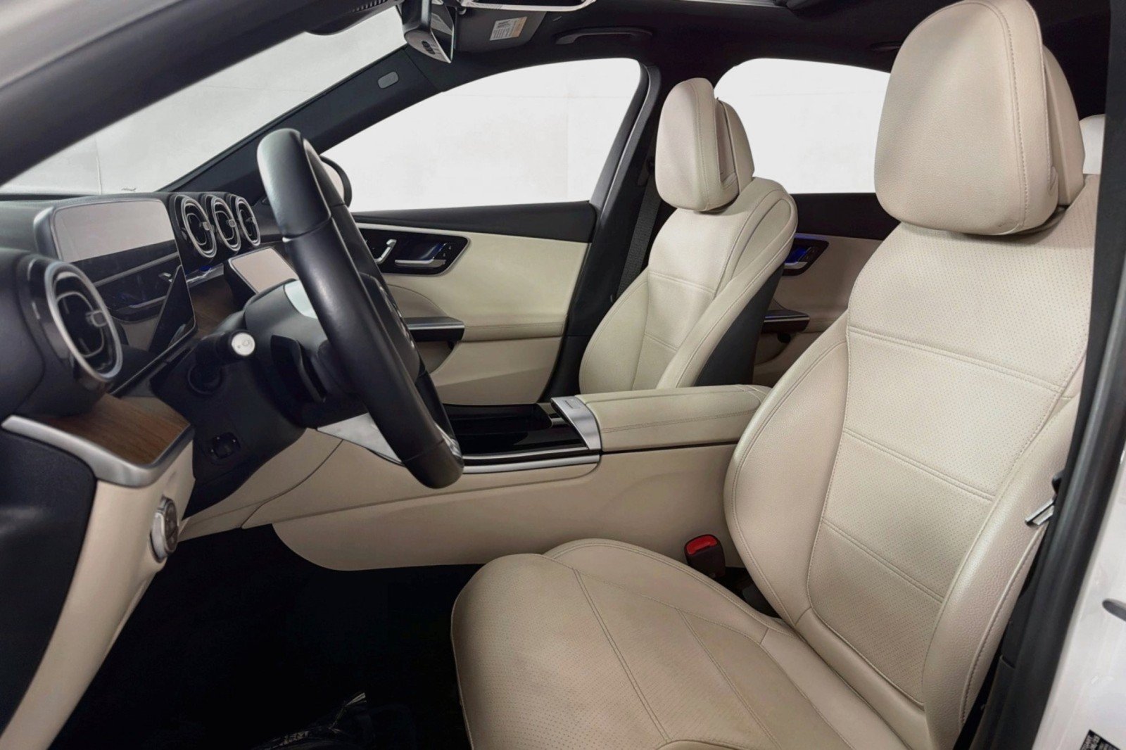 Certified 2024 Mercedes-Benz C 300 Sedan image 19