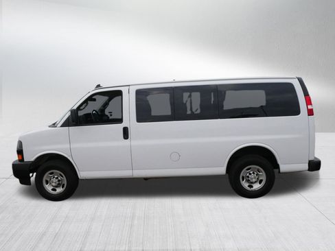 Used 2023 Chevrolet Express 2500 LS w/ Driver Convenience Package image 4