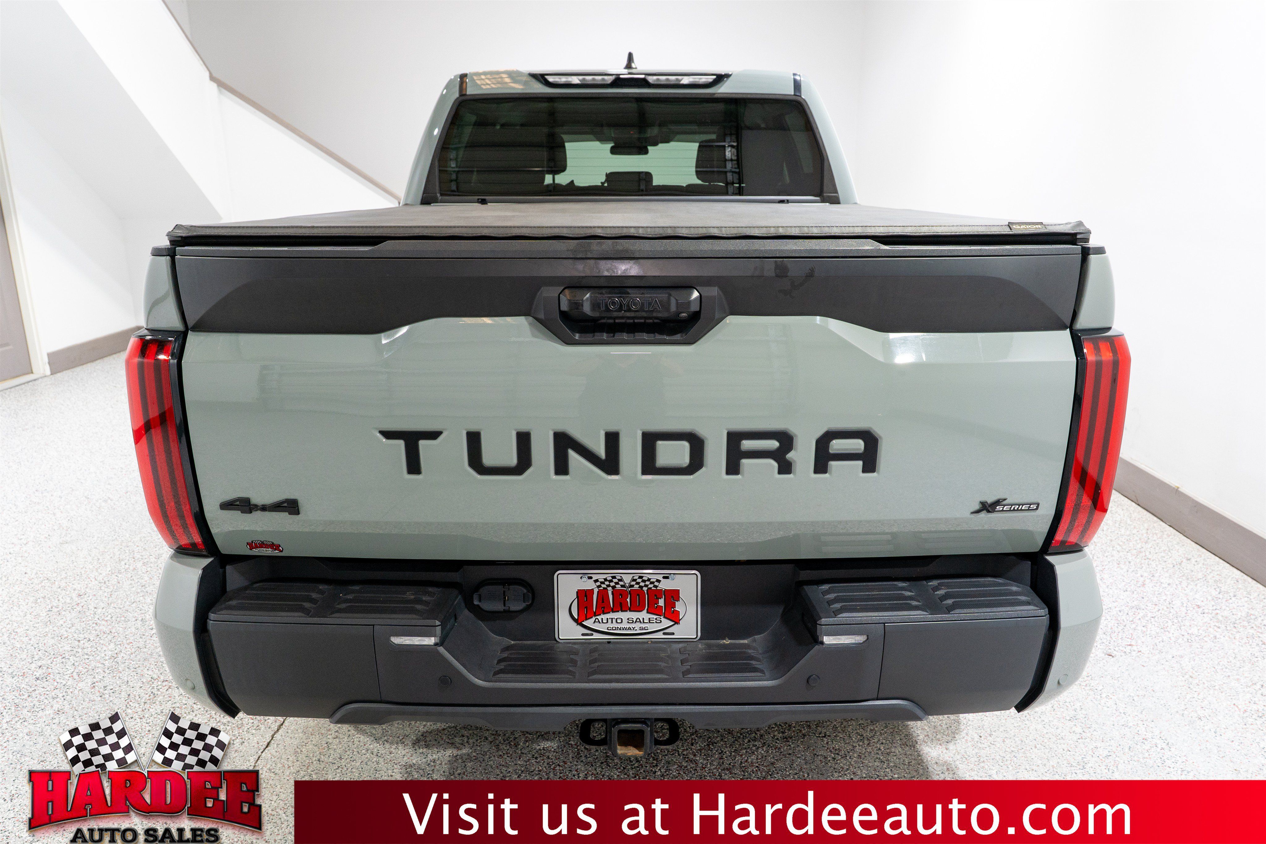 Used 2024 Toyota Tundra SR5 w/ SR5 Premium Package AWD/4WD image 4