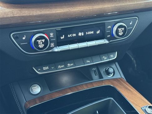 Certified 2023 Audi Q5 2.0T Premium Plus w/ Premium Plus Package image 19