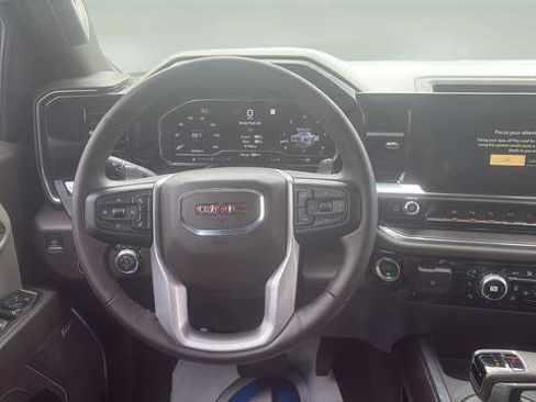 Used 2024 GMC Sierra 1500 SLT w/ SLT Premium Plus Package AWD/4WD image 16