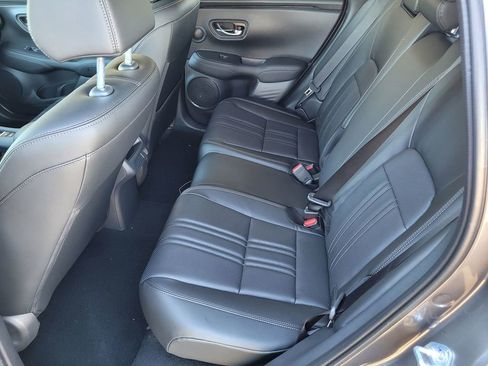 New 2026 Honda HR-V EX-L image 9