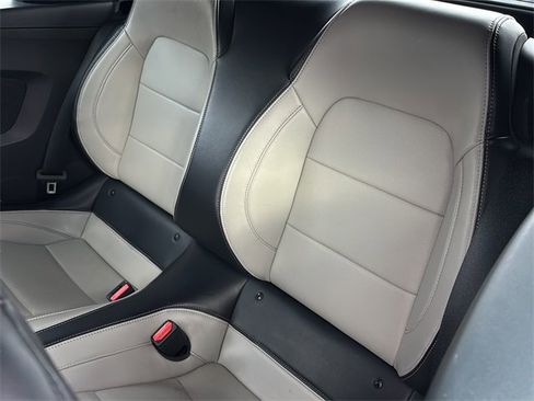 Used 2024 Ford Mustang Premium image 21