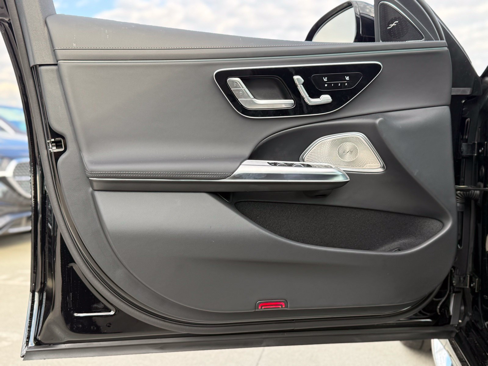 New 2026 Mercedes-Benz E 53 AMG e 4MATIC Sedan image 15