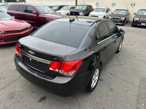 Used 2016 Chevrolet Cruze LT w/ Technology Package image 21