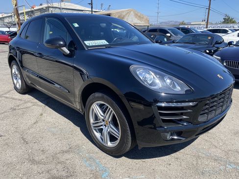 Used 2015 Porsche Macan S w/ Premium Package Plus AWD/4WD image 8