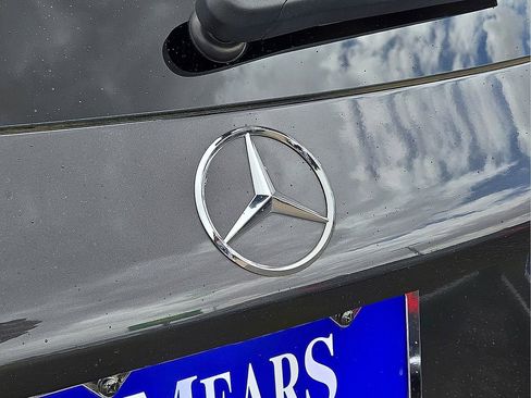 Used 2022 Mercedes-Benz GLC 300 image 13