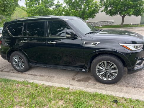 Used 2021 INFINITI QX80 Luxe image 4