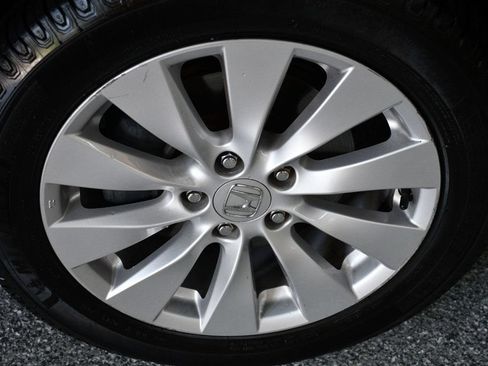 Used 2013 Honda Accord EX-L image 18