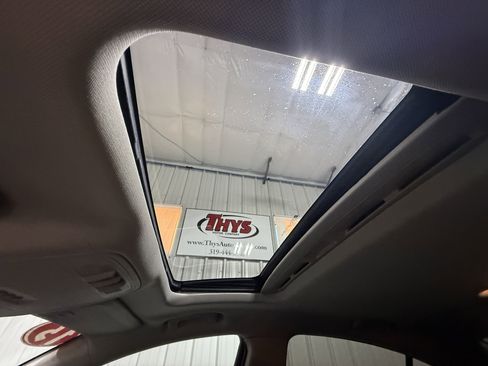 Used 2015 Buick Regal Premium image 23