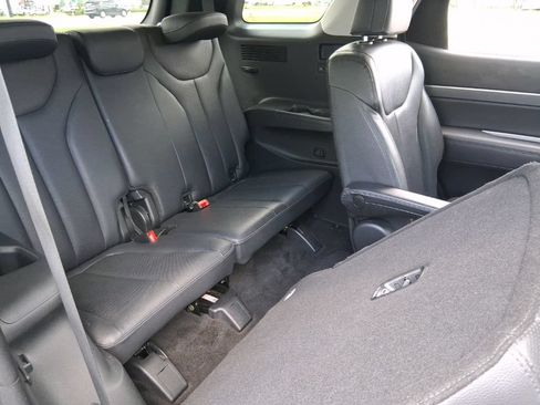Used 2020 Hyundai Palisade SEL w/ Premium Package FWD image 21