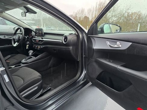 Certified 2024 Kia Forte LXS image 15