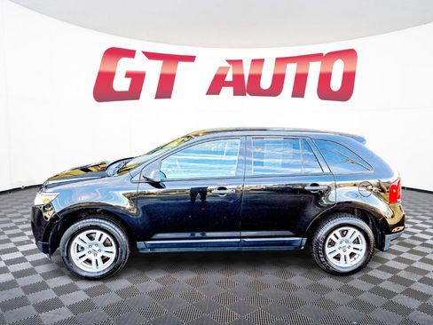 Used 2013 Ford Edge SE image 4