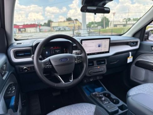 New 2026 Ford Maverick XLT w/ XLT Luxury Package FWD image 19