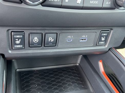 New 2026 Nissan Frontier PRO-4X w/ Pro-4x Convenience Package image 14