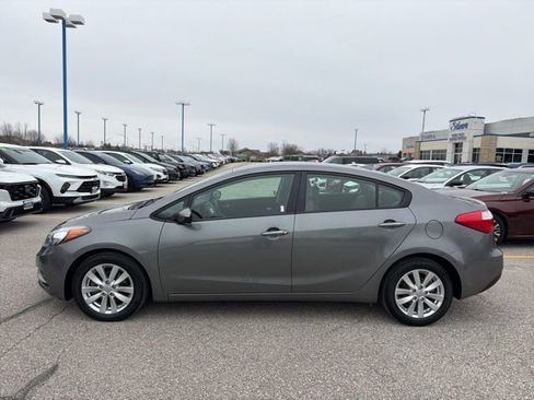 Used 2016 Kia Forte LX w/ LX Popular Plus Package image 10