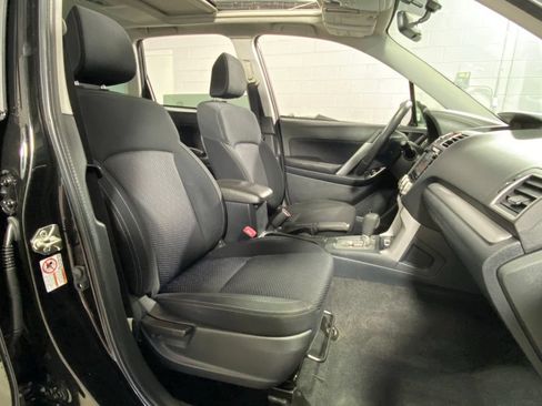 Used 2018 Subaru Forester 2.5i Premium w/ All-Weather Package AWD/4WD image 33