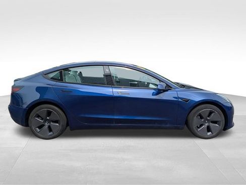 Used 2023 Tesla Model 3 Standard Range RWD image 8