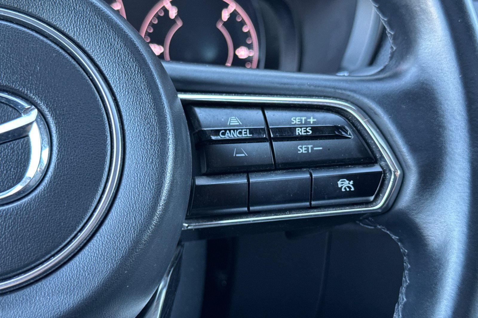 Used 2024 MAZDA CX-90 Plug-In Hybrid w/ Preferred AWD/4WD image 39