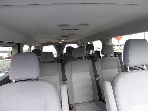 Used 2015 Ford Transit 350 XL image 23