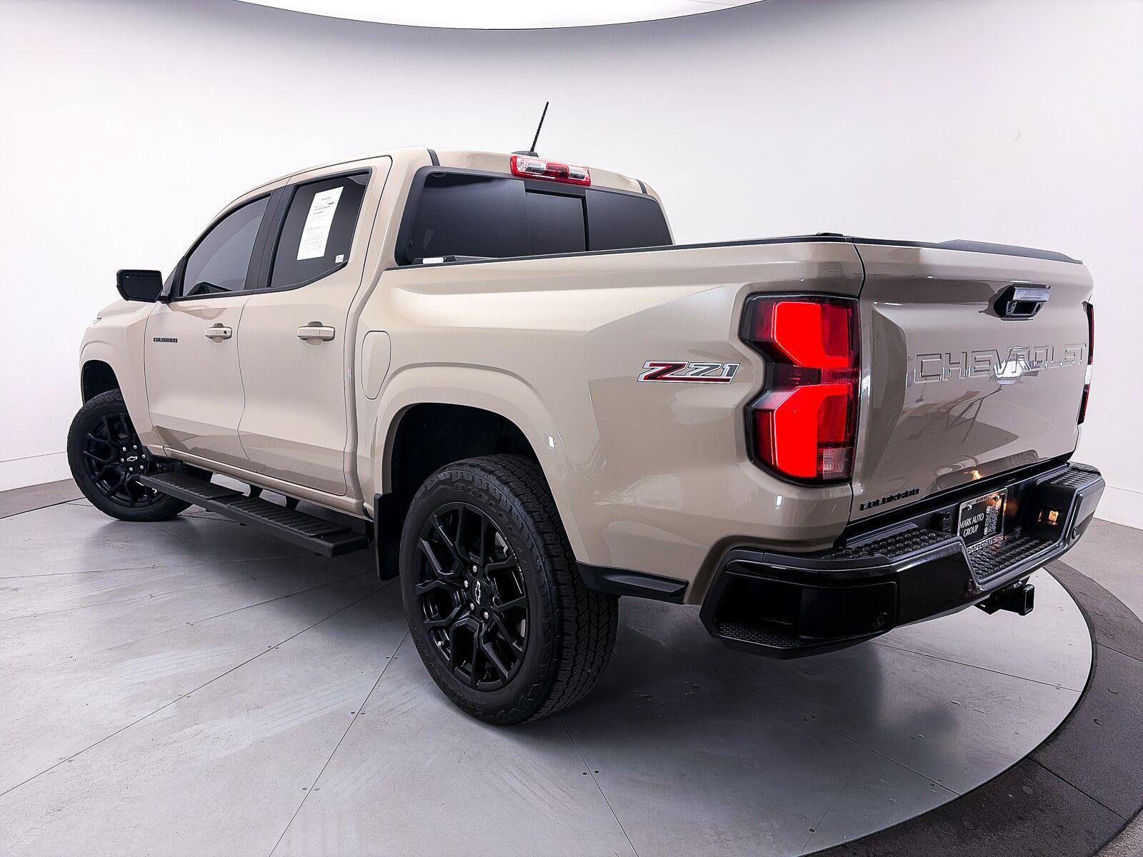 Used 2024 Chevrolet Colorado Z71 w/ LPO, Dark Essentials Package AWD/4WD image 2