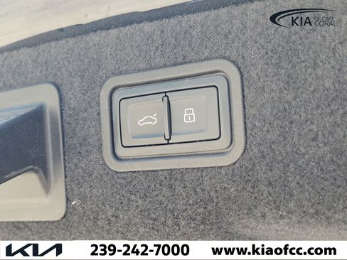 Used 2019 Audi A8 L 3.0T w/ Luxury Package AWD/4WD image 12