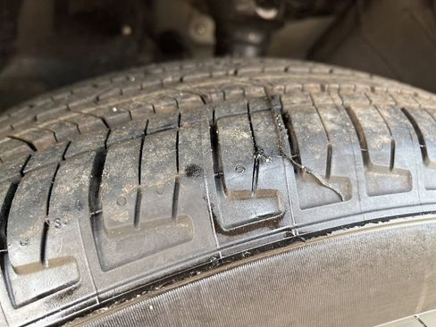 Used 2024 Subaru Outback Premium image 9