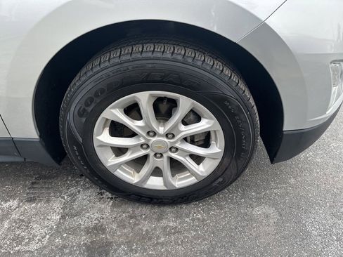 Used 2018 Chevrolet Equinox LS image 5