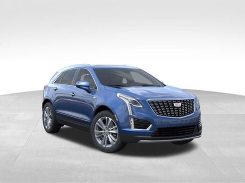 Certified 2024 Cadillac XT5 Premium Luxury FWD image 7