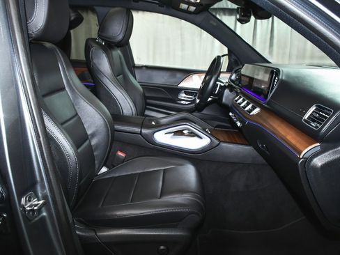 Used 2025 Mercedes-Benz GLS 450 GLS 450 image 71