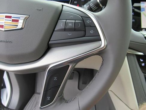 New 2026 Cadillac XT5 Premium Luxury w/ Driver Assist Package image 25